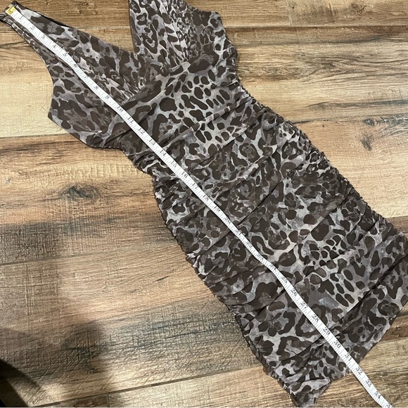 Sweet Pea by Stacy Frati Bodycon Fitted Leopard Print Stretch Scrunch Dress - Picture 4 of 6